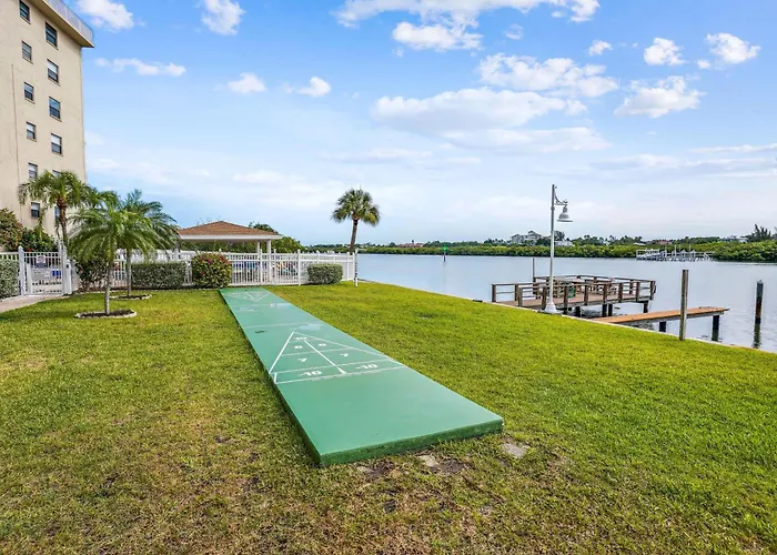 Bayshore Yacht & Tennis 806 * Clearwater Beach