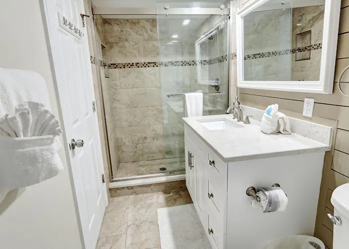 Bayshore Yacht & Tennis 806 Holiday home *