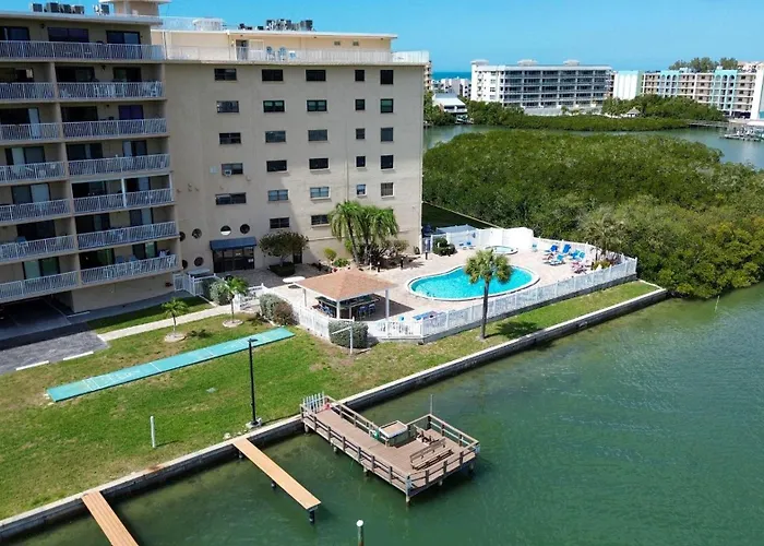 Bayshore Yacht & Tennis 806 Holiday home *